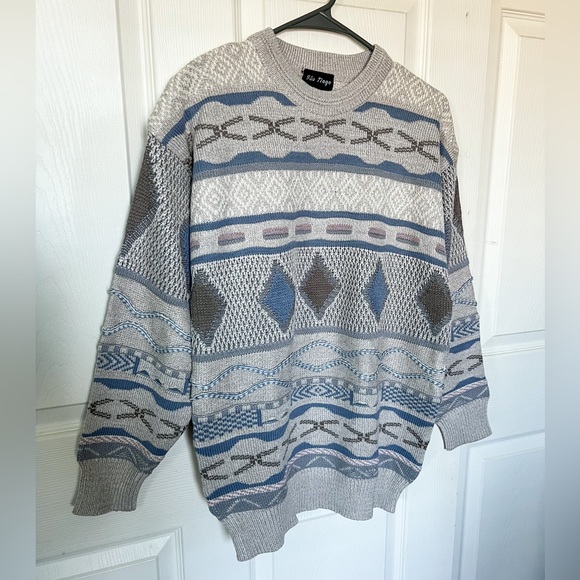FINAL SALE Vintage Sao Tiago Knit Geometric Sweater - Picture 2 of 7